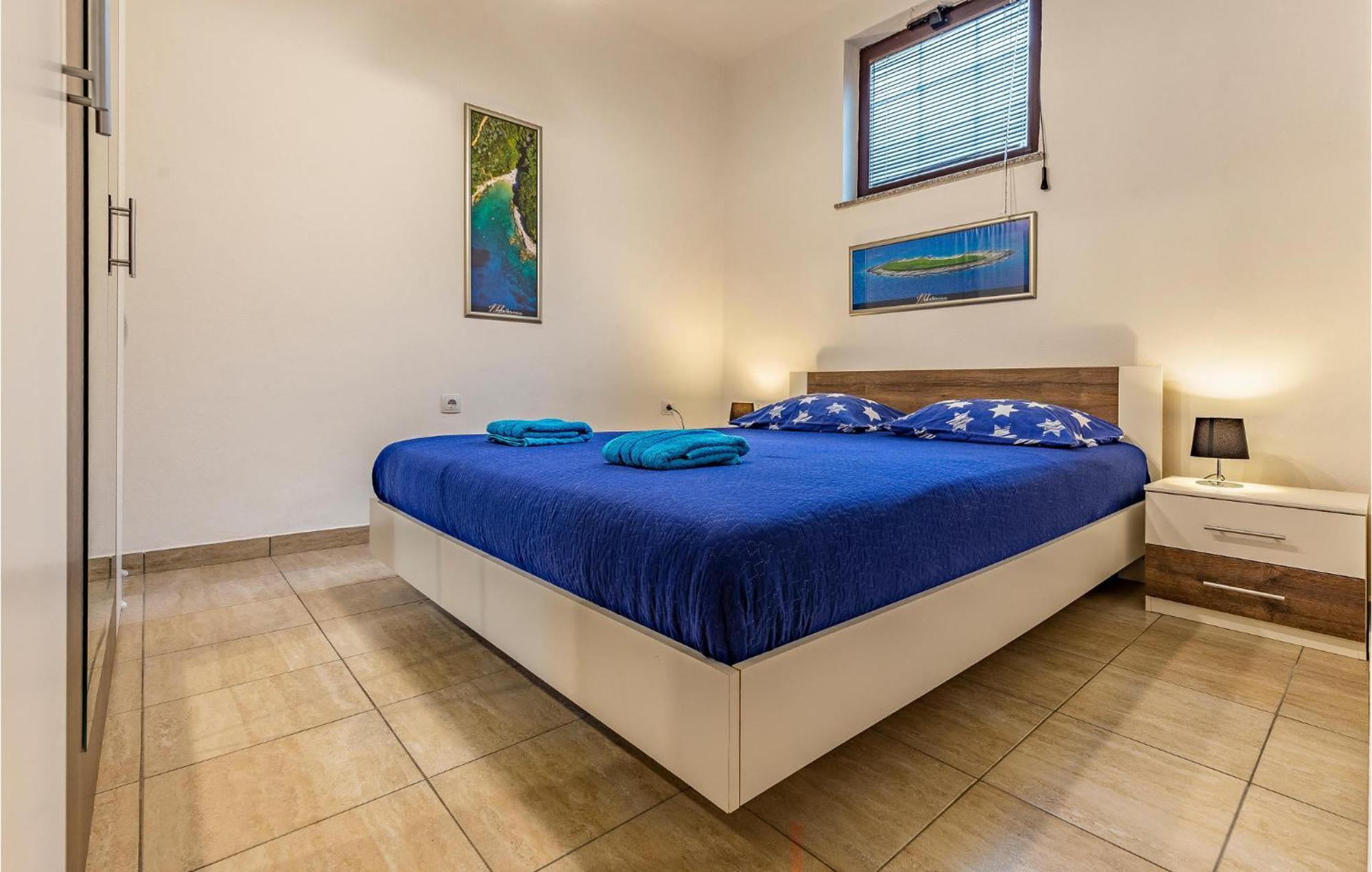 Amazing Apartment In Pula With Kitchen Ngoại thất bức ảnh